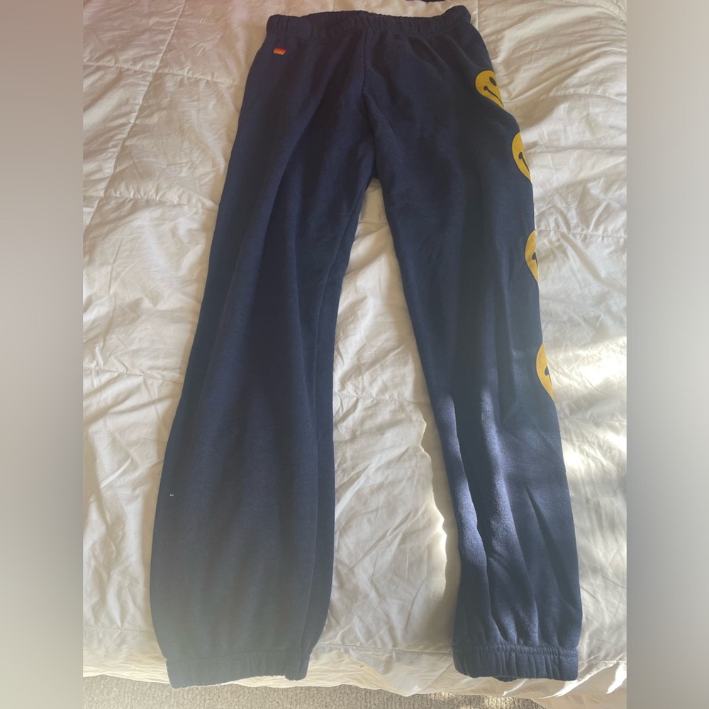 smiley face aviator nation sweat pants perfect condition